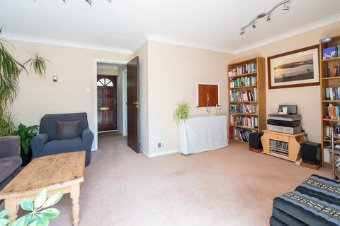 2 bedroom terraced house to rent, Wildcroft Drive, North Holmwood, Dorking