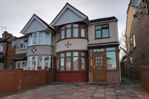 15 Lancelot Avenue, Wembley, HA0 2BA