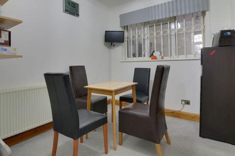 15 Lancelot Avenue, Wembley, HA0 2BA