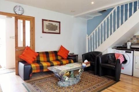 31a May Gardens, Wembley, HA0 1DU