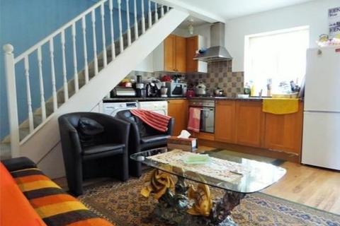 31a May Gardens, Wembley, HA0 1DU