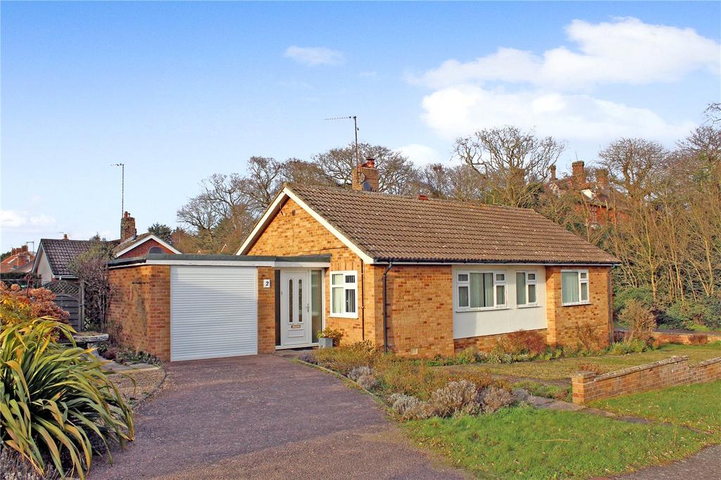 Nicholas Drive, Reydon, Southwold, IP18 3 bed bungalow £425,000