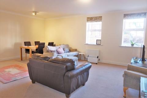 77 Grange Drive, Streetly, Sutton Coldfield, B74 3DT