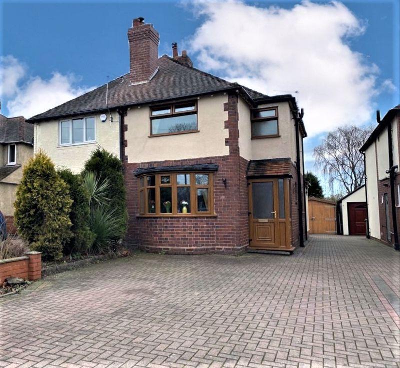 Walsall Road, Great Wyrley WS6 6NL 3 bed semidetached house £245,000