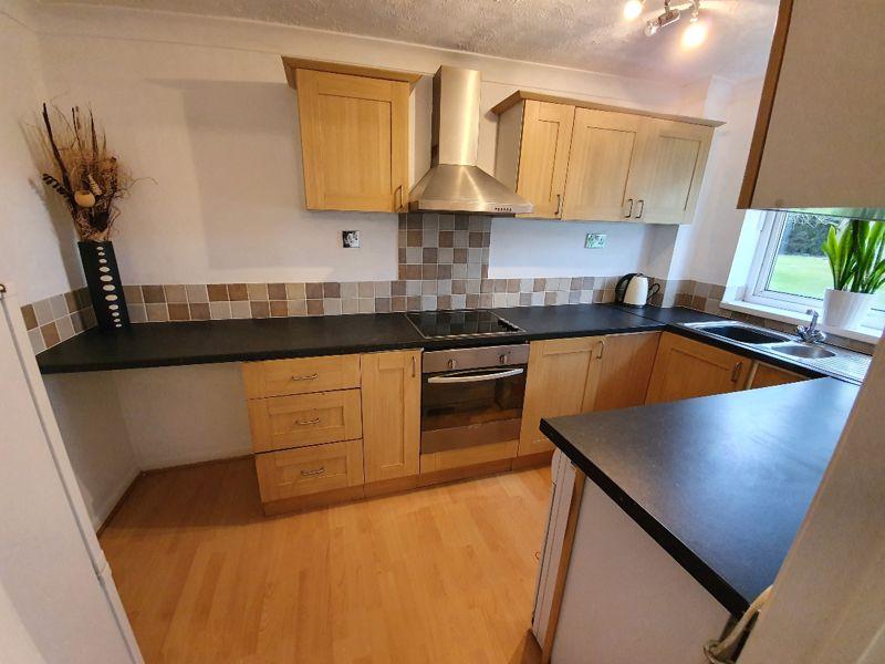 South Grove, Erdington, Birmingham B23 6NT 1 bed ground floor flat £98,000