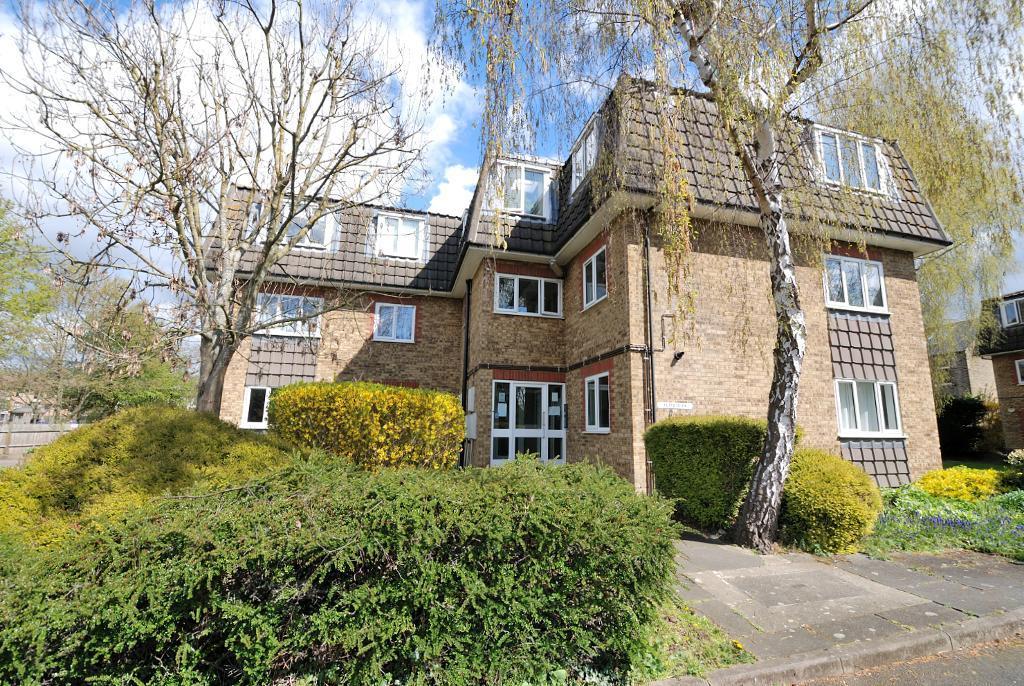 Green Lane, Hanwell, London, W7 2PT 1 bed flat £299,950