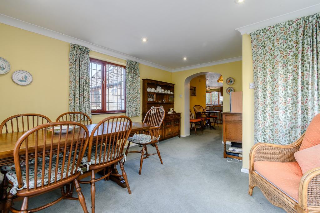 Breakfast Room