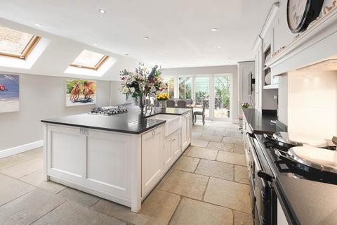 20 Parsons Green Lane, London, SW6 4HS