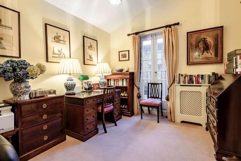 20 Parsons Green Lane, London, SW6 4HS