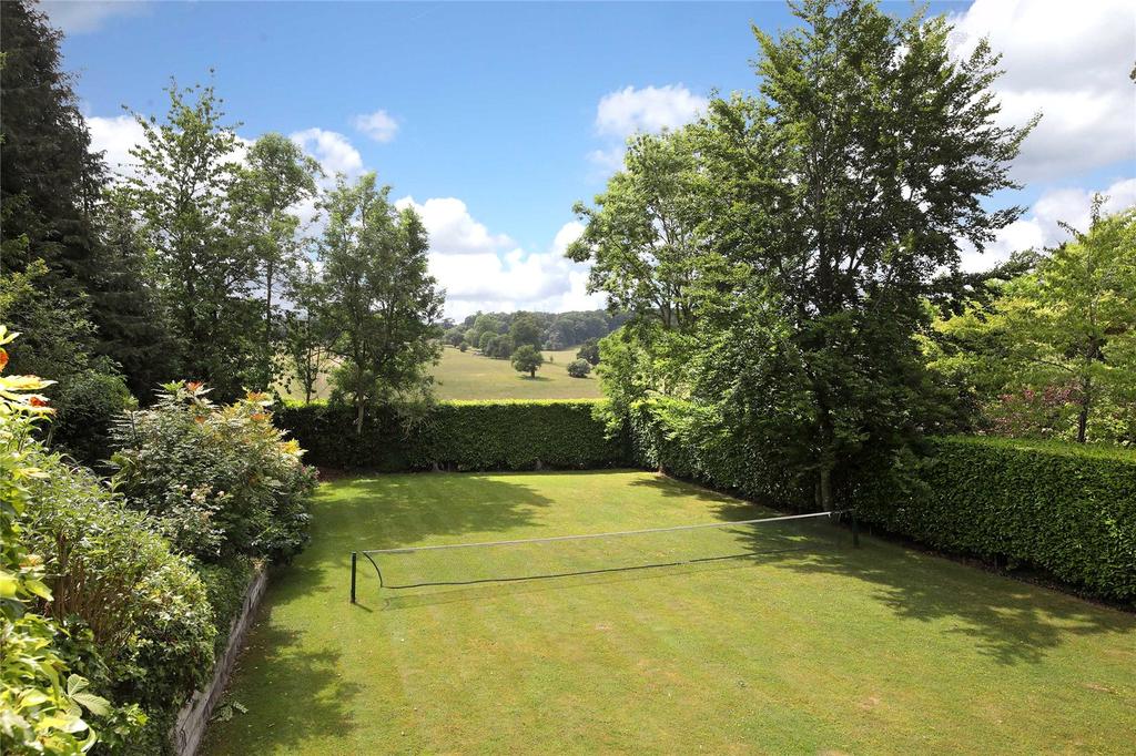 Tennis Lawn