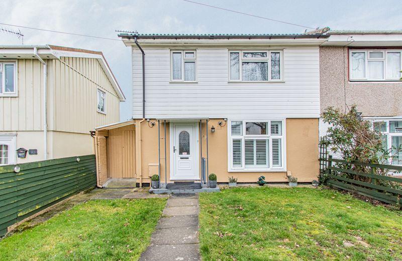 Hutton Lane, Harrow 3 bed semidetached house £425,000