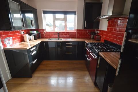 9 Archery Road, Cirencester, GL7 1AS