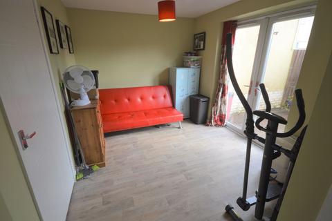 9 Archery Road, Cirencester, GL7 1AS