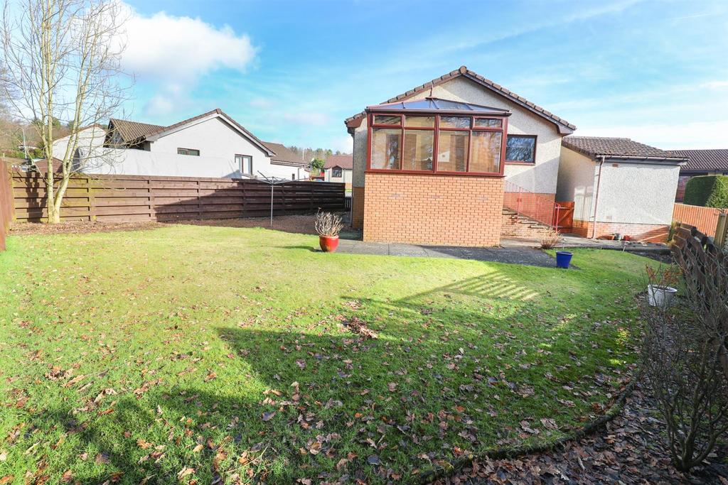 Balgeddie Gardens, Glenrothes 3 bed detached bungalow £212,000