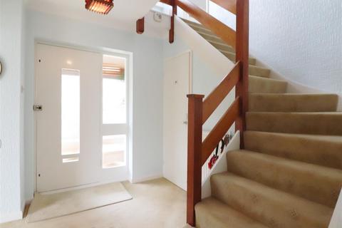 3 Station Approach, Barnehurst, Bexleyheath, DA7 6HQ