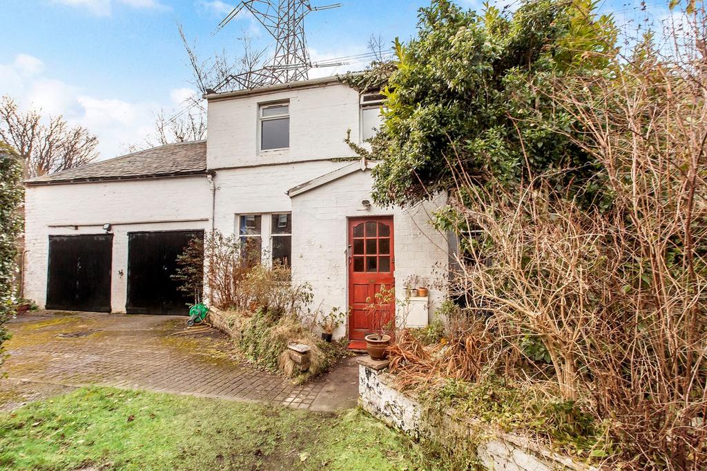 Argyle Crescent, Edinburgh, EH15 2 bed detached house for sale £225,000