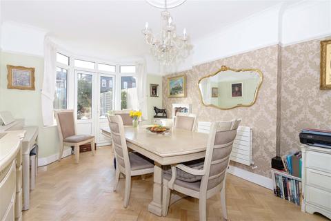 The Swallows, 1 Browning Road, Worthing, BN11 4NS