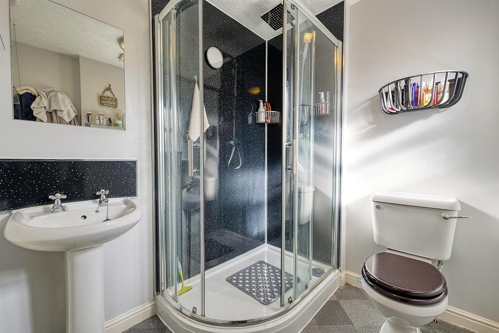 Ensuite