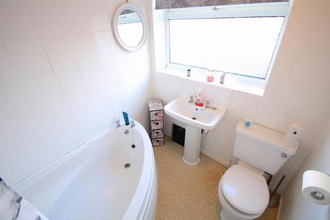 10 Broomfield, East Goscote, Leicester, LE7 3XY