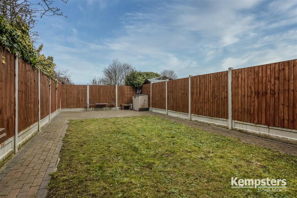 Rear Garden 2.jpg