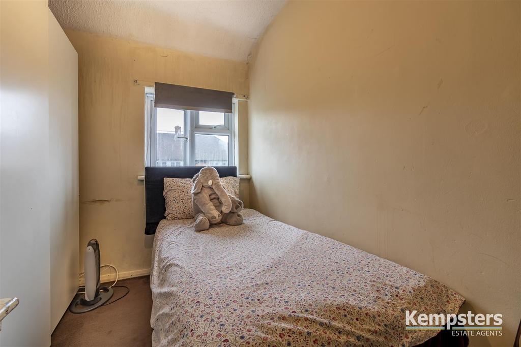 Bedroom 3 2nd.jpg