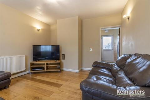 28 Anton Road, South Ockendon, RM15 5AT