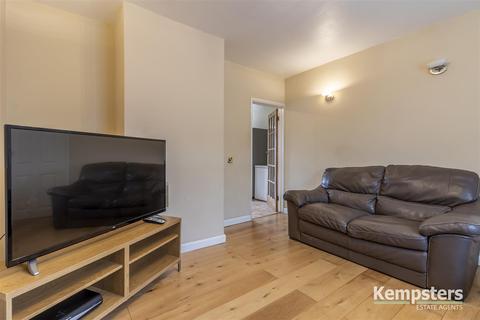 28 Anton Road, South Ockendon, RM15 5AT
