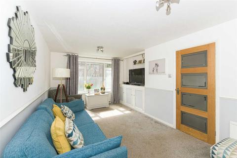 9 Dorset Square, Epsom, KT19 9HX