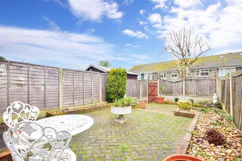 6 Nevill Way, Loughton, IG10 3BG