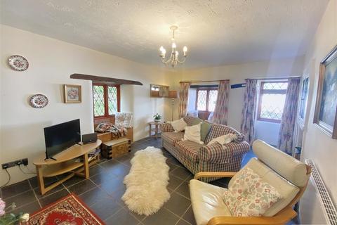 2 bedroom end of terrace house for sale, Bakers Cottages, Longmeadow Road, Lympstone
