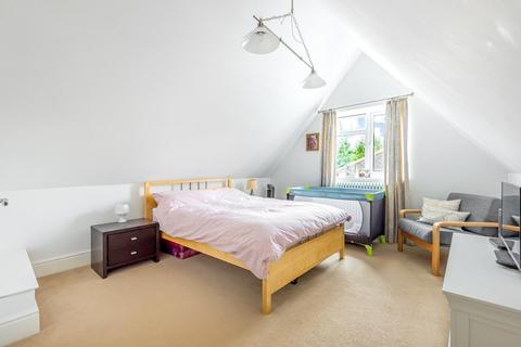 11 Coates Hill Road, Bromley, BR1 2BJ