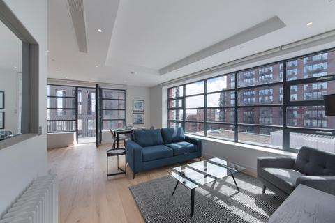 2 bedroom apartment to rent, Defoe House, London City Island, London, E14