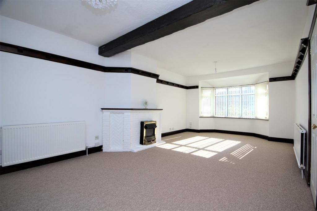 Berriedale Drive, Sompting, BN15 2 bed bungalow £1,350 pcm (£312 pw)