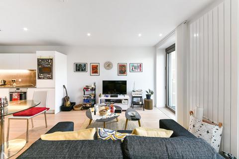 1 bedroom apartment for sale, Laker House, Royal Wharf, London, E16