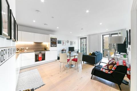 1 bedroom apartment for sale, Laker House, Royal Wharf, London, E16