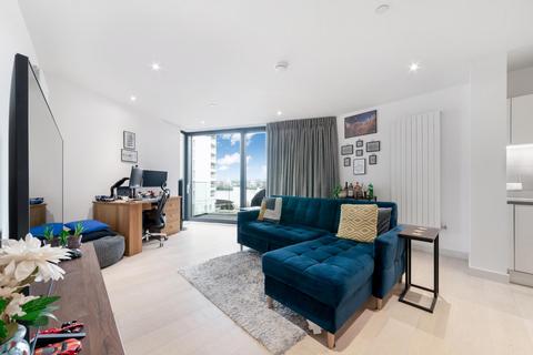 1 bedroom apartment for sale, Summerston House, Royal Wharf, E16