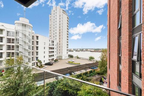 1 bedroom apartment for sale, Summerston House, Royal Wharf, E16