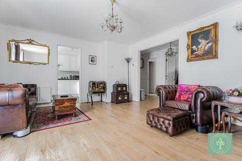 2 bedroom flat for sale, 6 Cunard Crescent, Winchmore Hill, N21