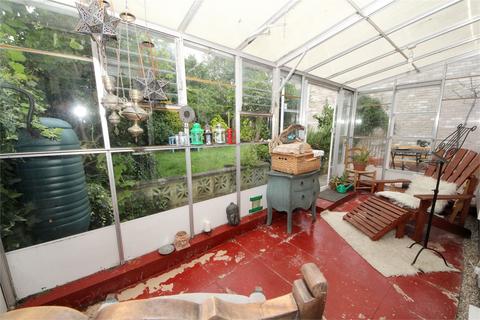 89 Ash Grove, London, N13 5AW