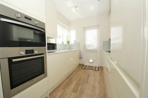 7 Raith Avenue, London, N14 7DU