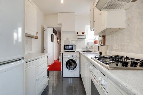 12 Warwick Gardens, Thornton Heath, CR7 7NA
