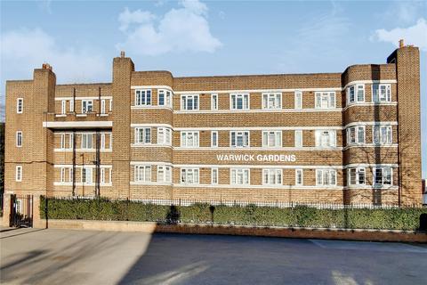 12 Warwick Gardens, Thornton Heath, CR7 7NA