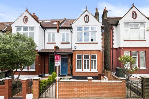 25 Wyatt Park Road, London, SW2 3TN