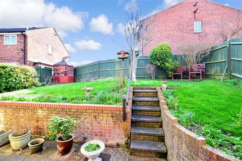 5 Highgrove Road, Chatham, ME5 7QE