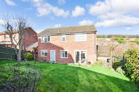 5 Highgrove Road, Chatham, ME5 7QE