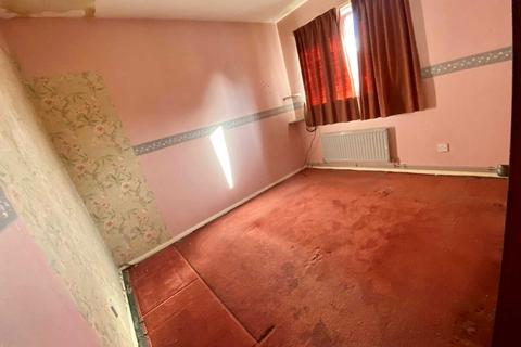 12 Britten Close, Elstree, Borehamwood, WD6 3HT