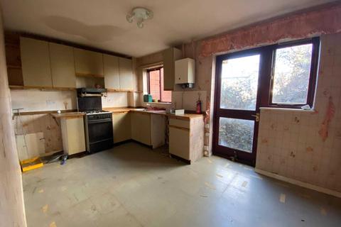 12 Britten Close, Elstree, Borehamwood, WD6 3HT