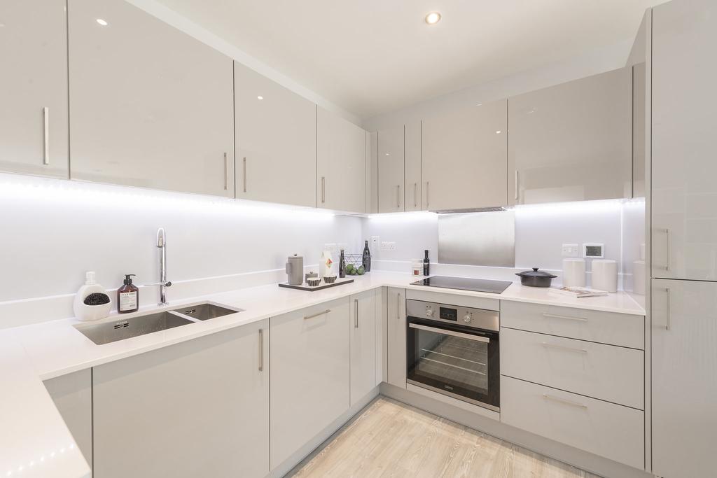 Echo One Kitchen.jpg
