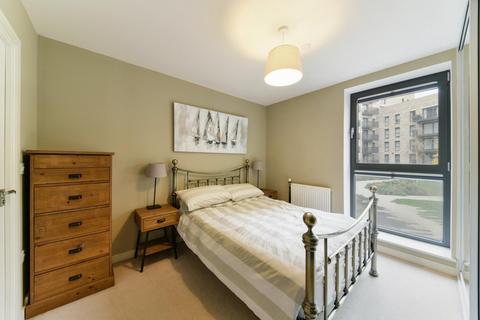 2 bedroom apartment for sale, Kingfisher Heights, Bramwell Way, London, E16