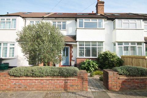 51 Albany Road, New Malden, KT3 3NY